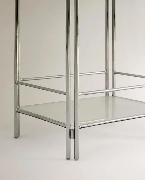 MUEBLE ALMACENAJE ACERO Y VIDRIO en Plateado - Aparadores y recibidores, Uruguay | Zara Home, vista 2