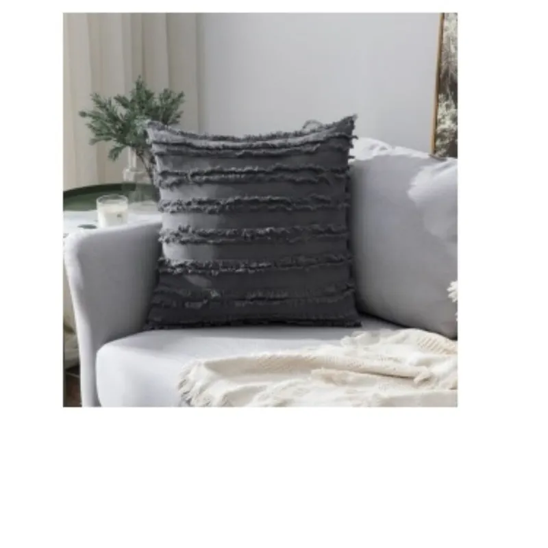 Almohadón con aplique Dark Grey en Gris - Textiles, Uruguay | Finkel