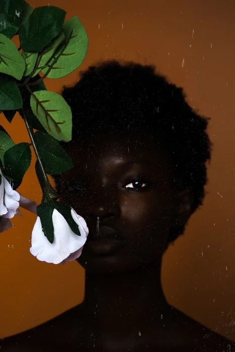 Afro woman - Láminas, Uruguay | Mara Estudio