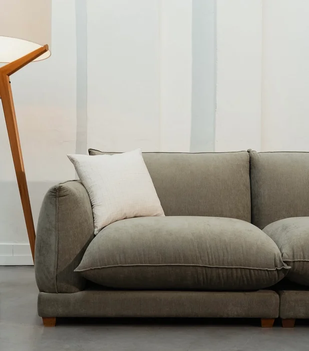 Sofá Marenco 3 Cuerpos (220cm) EASY CLEAN – Verde en Gris - Sillones y sofás, Uruguay | Berna home, vista 3