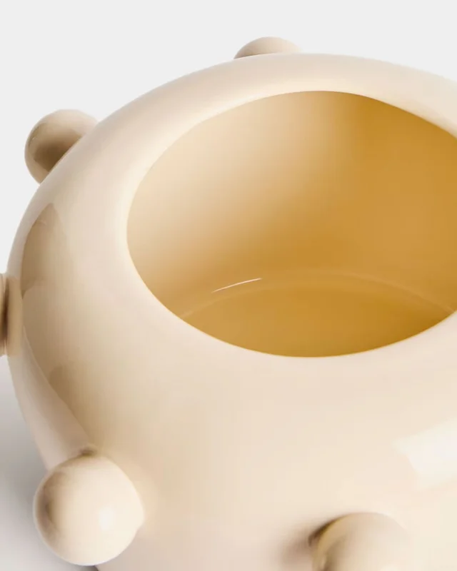 Jarrón Odra de cerámica crudo acabado brillante 17 cm en Beige - Jarrones, Uruguay | Kavehome, vista 3