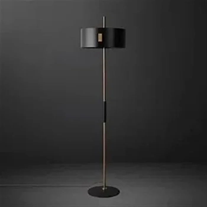Lampara de pie Ostuni & Forti en Negro - Lámparas de mesa, Uruguay | Decotech, vista 2