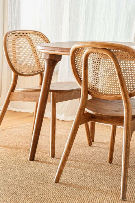 MESA COMEDOR PETIT OVAL - 1.30 X 0.80 MTS en Madera natural - Mesas de comedor, Uruguay | La Iberica, vista 6