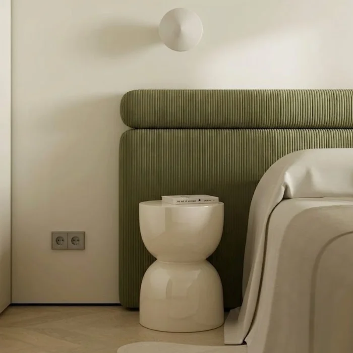 Mesa de Arrime / Banco Rita en Blanco - Butacas, banquetas y puffs, Uruguay | Casakos