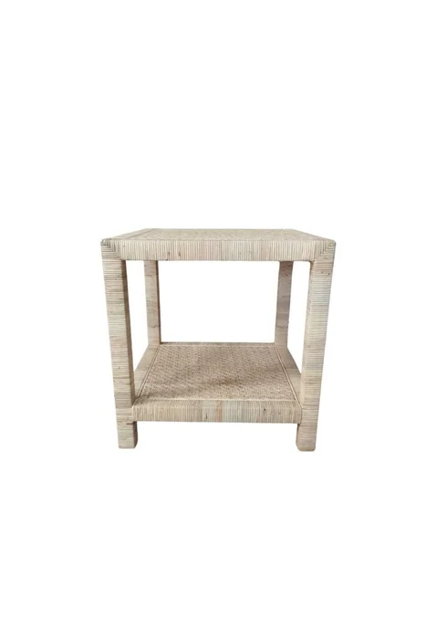 Mesa Lateral Elly - Color Unico en Multicolor - Sillones y sofás, Uruguay | Indian