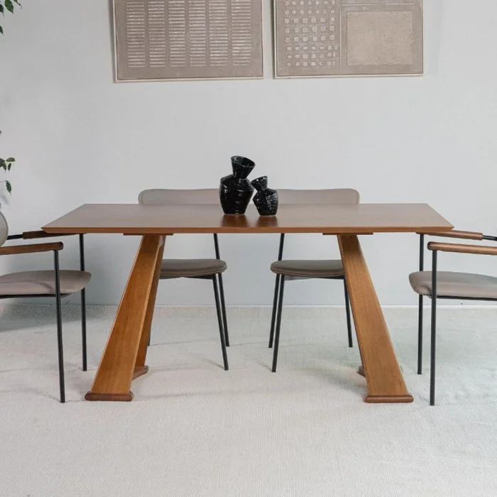 Mesa Curve - 140 x 90 en Madera natural - Mesas de comedor, Uruguay | Fábrica Italiana