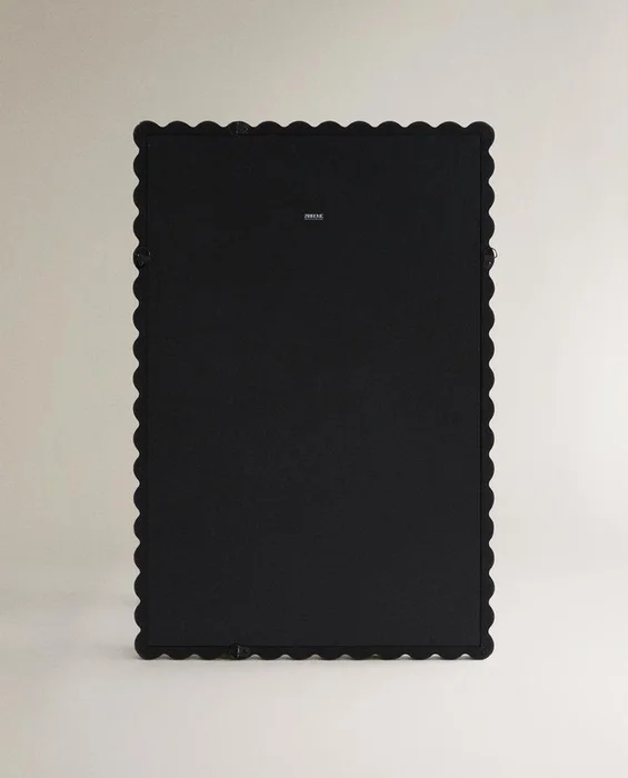 ESPEJO PARED RECTANGULAR MARCO MADERA en Marrón - Espejos, Uruguay | Zara Home, vista 5