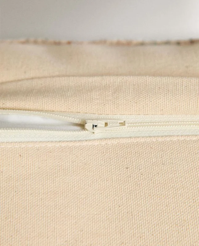 FUNDA COJÍN EFECTO VINTAGE - Textiles, Uruguay | Zara Home, vista 5