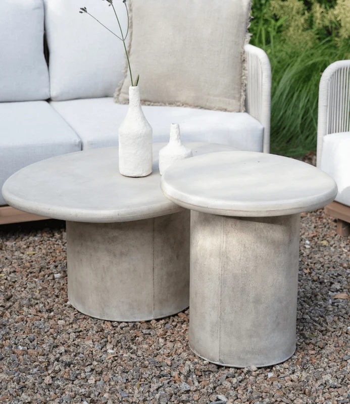 MESA CEMENTO ORGANICA WEATHERED en Gris - Muebles para el exterior, Uruguay | Masinfinito Casa, vista 3