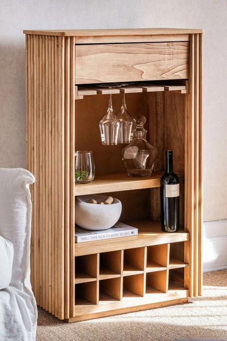 MUEBLE BAR CON BODEGUERO - ALAMO en Madera natural - Bibliotecas, Uruguay | La Iberica