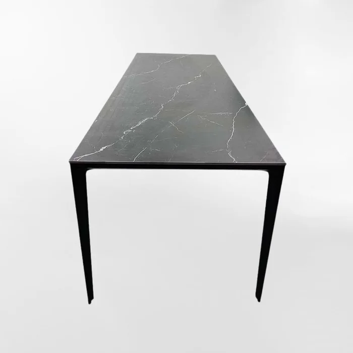 MESA DE EXTERIOR CELLINA NEGRO RECTANGULAR en Negro SKU - Mesas de comedor, Uruguay | Viasono, vista 5