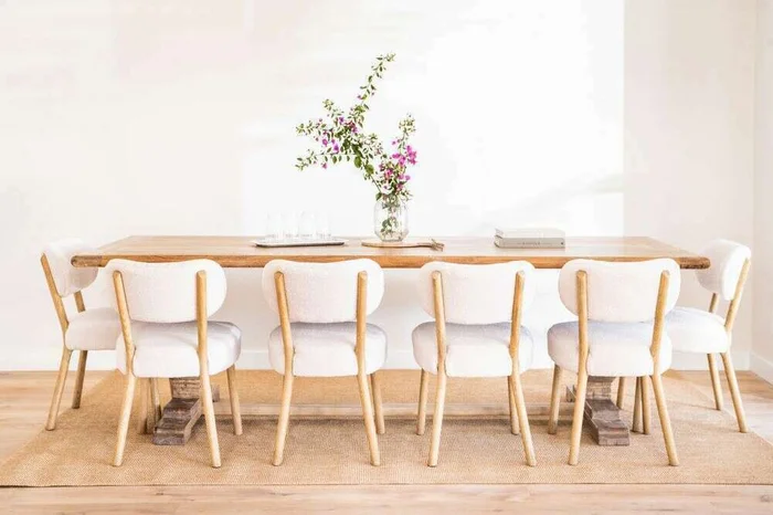 MESA COMEDOR DE OLMO ISABEL - 2.50 X 1.00 MTS en Madera natural - Mesas de comedor, Uruguay | La Iberica