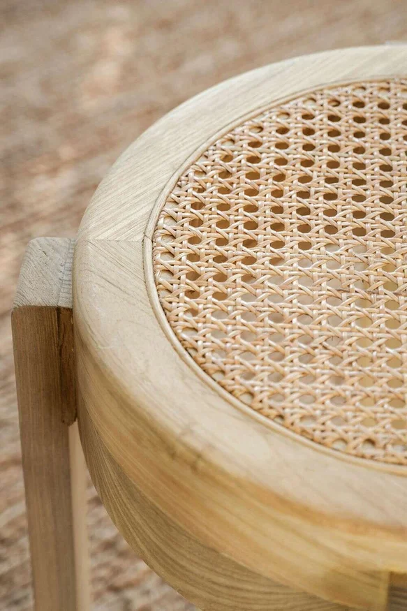 MESA AUXILIAR / BANQUITO DE TEKA Y RATTAN en Madera natural - Butacas, banquetas y puffs, Uruguay | La Iberica, vista 2