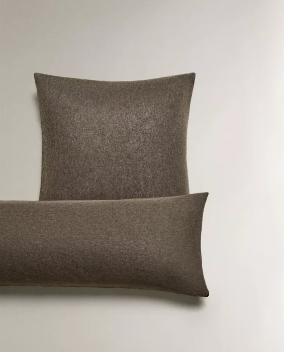 FUNDA COJÍN CASHMERE en Marrón - Textiles, Uruguay | Zara Home, vista 2