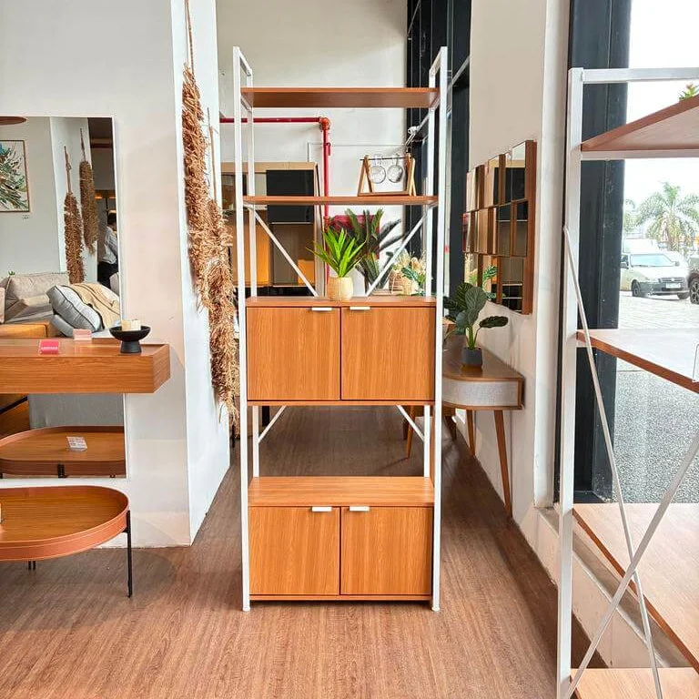 ESTANTERIA CON PUERTAS LINEA INDUSTRIAL HIERRO en Madera natural - Bibliotecas, Uruguay | Balton, vista 4