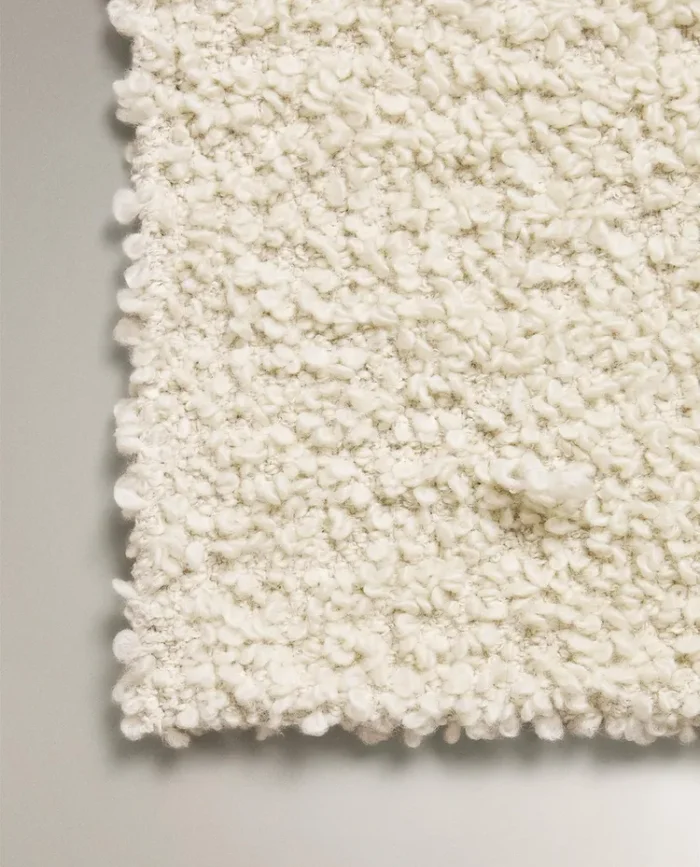 ALFOMBRA LANA BOUCLÉ en Blanco - Alfombras, Uruguay | Zara Home, vista 2
