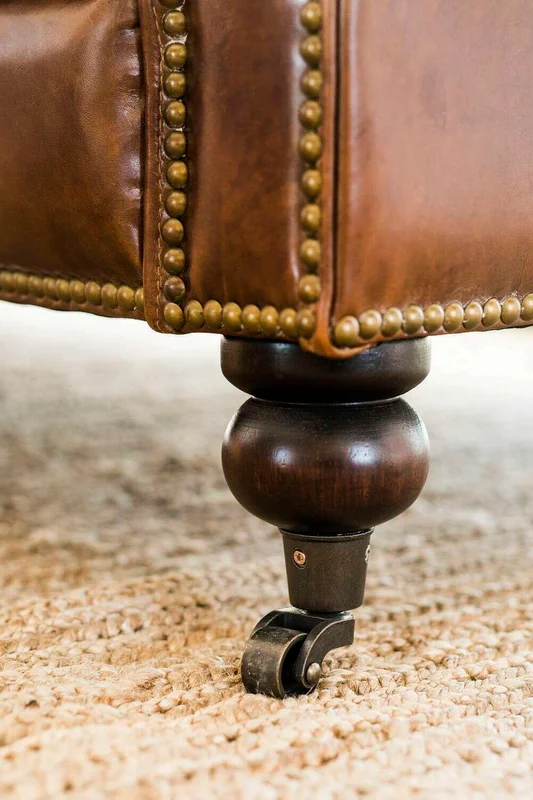 SILLON CHESTERFIELD - CUERO ITALIANO - XL en Marrón - Sillones y sofás, Uruguay | La Iberica, vista 18