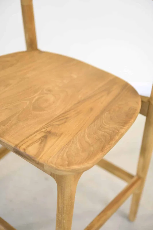 Banqueta en madera teca en Madera natural - Butacas, banquetas y puffs, Uruguay | Entrecasa, vista 5
