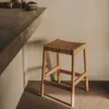 Taburete Yalia de madera maciza de roble con acabado natural y cuerda altura 65 cm FSC100% en Madera natural - Butacas, banquetas y puffs, Uruguay | Kavehome, vista 2 de 6