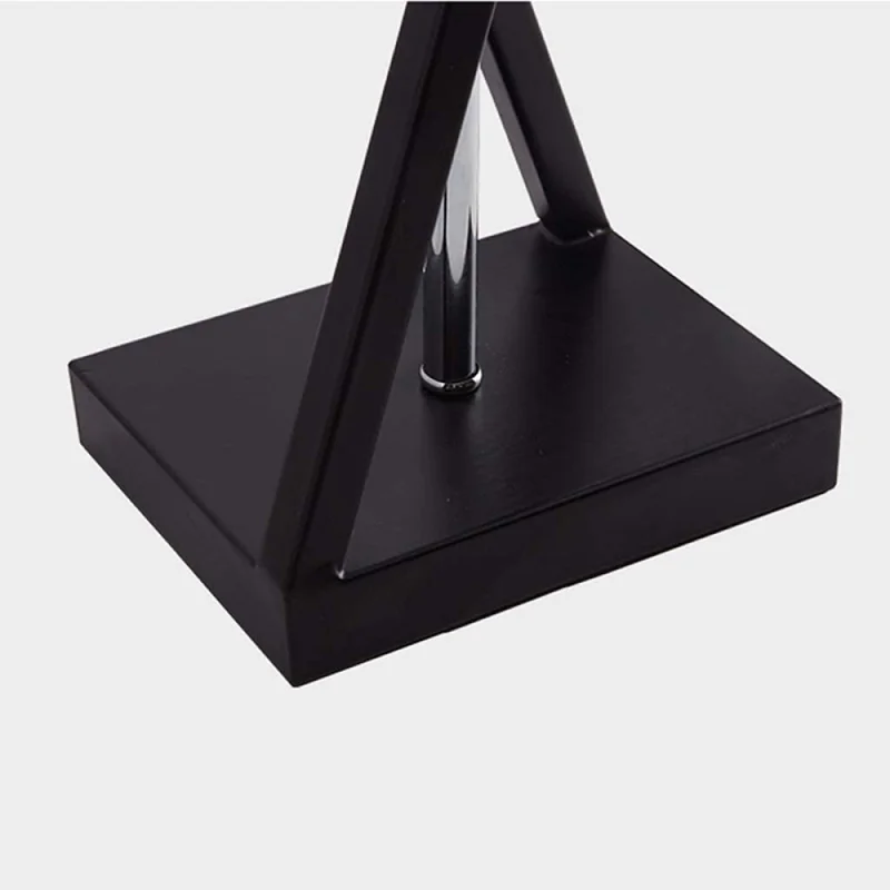 Lámpara de Mesa Laura en Negro - Lámparas de mesa, Uruguay | Serlux, vista 4