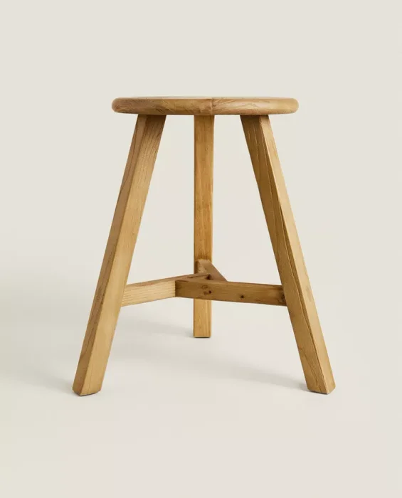 TABURETE MADERA OLMO - Sillas, Uruguay | Zara Home, vista 2