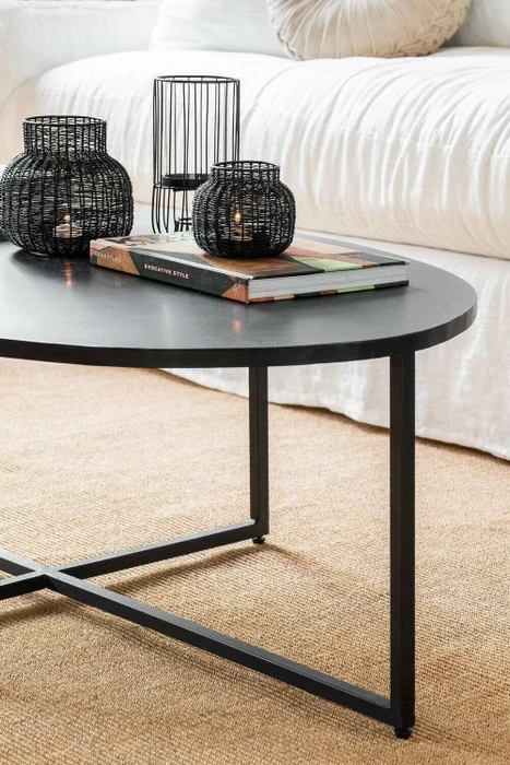 MESA OVAL - TOTAL BLACK en Negro - Mesas de living, Uruguay | La Iberica, vista 2