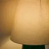 Lámpara de mesa Odra de cerámica crudo acabado brillante - verde acabado brillante en Verde - Lámparas de mesa, Uruguay | Kavehome, vista 3 de 6