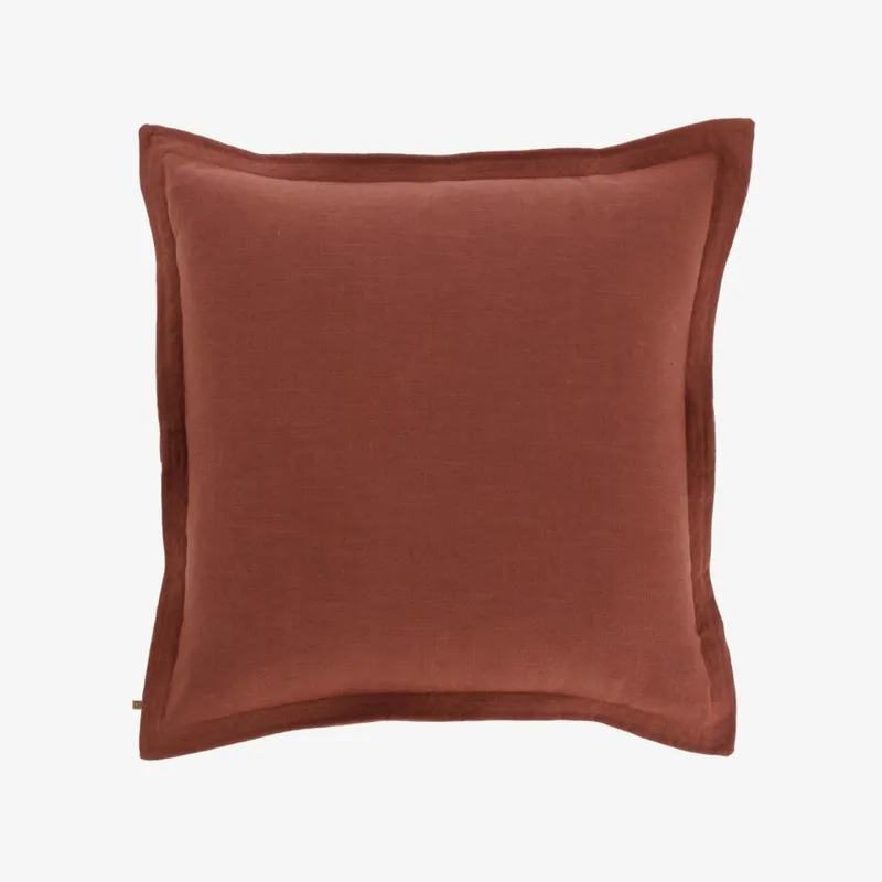 Almohadón Maelina 60 x 60 cm - mostaza en Amarillo - Textiles, Uruguay | Kavehome