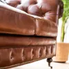 SILLON CHESTERFIELD CUERO ITALIANO - 2 CUERPOS - Sillones y sofás, Uruguay | La Iberica, vista 12 de 16
