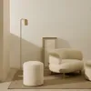 Reposapiés desenfundable Kaeli de borreguito crudo Ø 43 cm en Blanco - Butacas, banquetas y puffs, Uruguay | Kavehome, vista 2 de 6