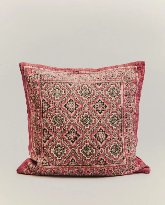 FUNDA COJÍN FLORES - Textiles, Uruguay | Zara Home, vista 6
