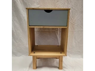 Mesa de luz 1C Mel/gris Linea Nordica en Madera Maciza en Madera natural - Mesas de luz, Uruguay | Quesal, vista 6