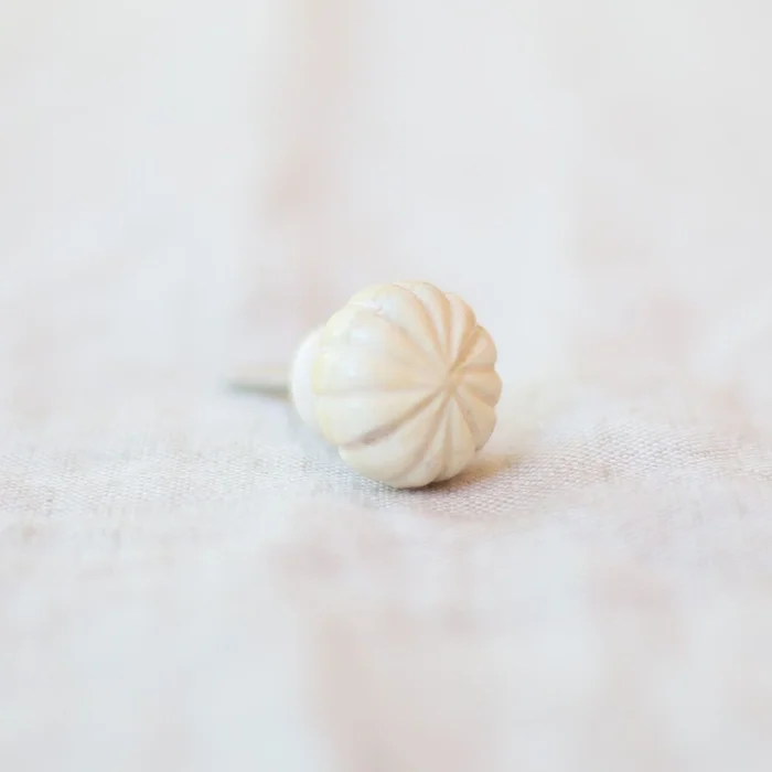 Tirador marfil en Blanco - Percheros y colgadores, Uruguay | De Arcos
