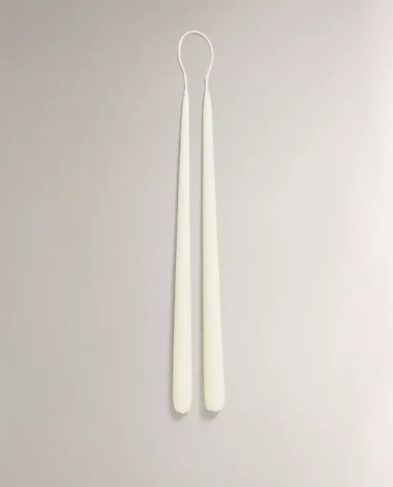 VELA DECORATIVA LARGA (PACK DE 2) en Blanco - Velas y Portavelas, Uruguay | Zara Home, vista 2
