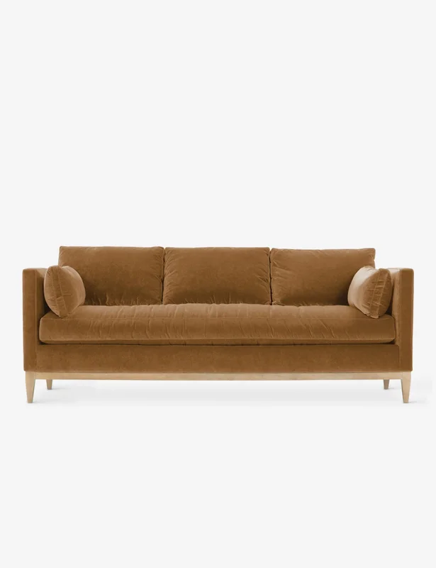 Sofá con zócalo tapizado Cucurella en Verde - Sillones y sofás, Uruguay | Pieza Clave, vista 5