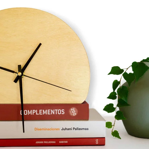 Reloj Ibiza en Madera natural - Decoración de pared, Uruguay | Benteveo, vista 2