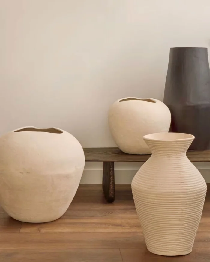 Jarrón Pria de papel maché blanco - 51 cm en Blanco - Jarrones, Uruguay | Kavehome, vista 2