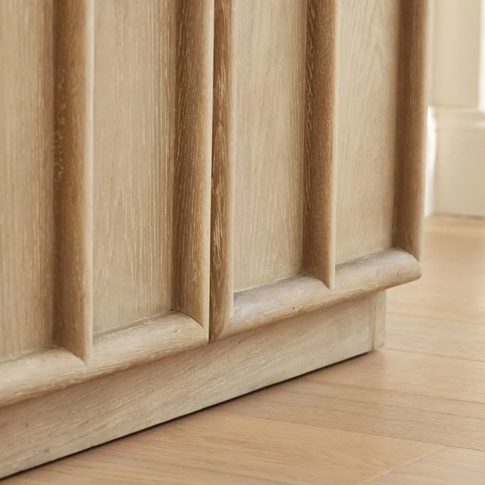 Vajillero Cala 80x40xh180 en Madera natural - Aparadores y recibidores, Uruguay | De Arcos, vista 3
