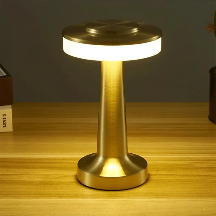 Lámpara de Mesa Lucerna Portátil Recargable Gold en Amarillo - Lámparas de mesa, Uruguay | Serlux, vista 7
