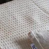 Manta para sillón y cama algodón Marfil waffle - 130cm - Textiles, Uruguay | Buho Store, vista 4 de 5