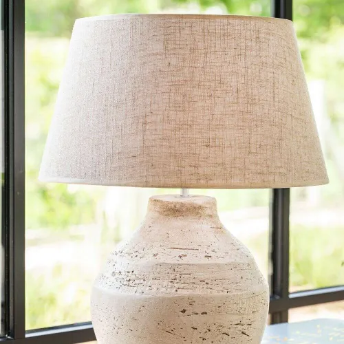 LAMPARA DE LIVING - ARENA en Beige - Lámparas de mesa, Uruguay | La Iberica