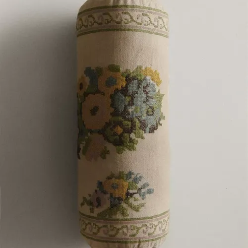 FUNDA COJÍN STITCH - Textiles, Uruguay | Zara Home