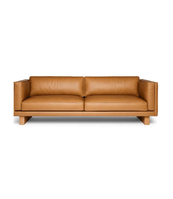 SOFÁ HGUILD CUERO CAMEL en Beige - Sillones y sofás, Uruguay | Más Infinito Casa