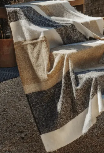 HARM THROW CALYPSO - Textiles, Uruguay | Masinfinito Casa