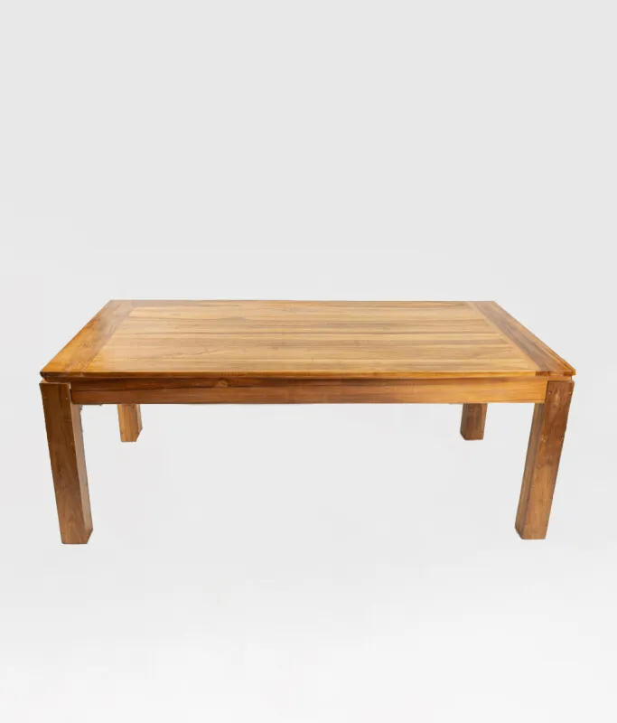 Mesa Comedor Harriet - Color Unico en Multicolor - Sillones y sofás, Uruguay | Indian