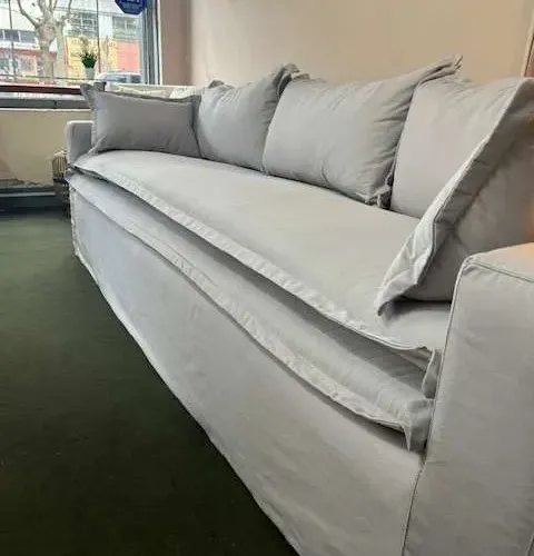 Sofá doble almohadón de asiento con fundas 100% desmontables - Sillones y sofás, Uruguay | Viladecó Muebles
