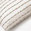 Almohadón Auila 100% de algodón con bordado de yute 45 x 45 cm en Beige, Blanco, Negro - Textiles, Uruguay | Kavehome, vista 3 de 3