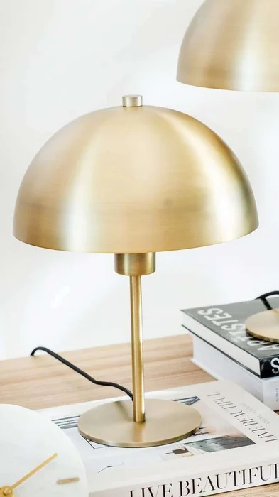LAMPARA HONGUITO GOLD - 25 X 35 CMS en Dorado - Lámparas de mesa, Uruguay | La Iberica