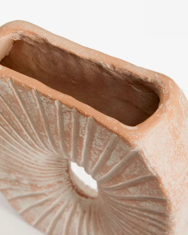 Jarrón Valura de papel maché rosa y beige - 31 cm - Jarrones, Uruguay | Kavehome, vista 5