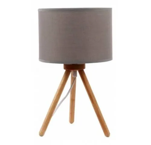 Lampara de mesa madera tipo tripode con pantalla, Uruguay | Que Sal Muebleria